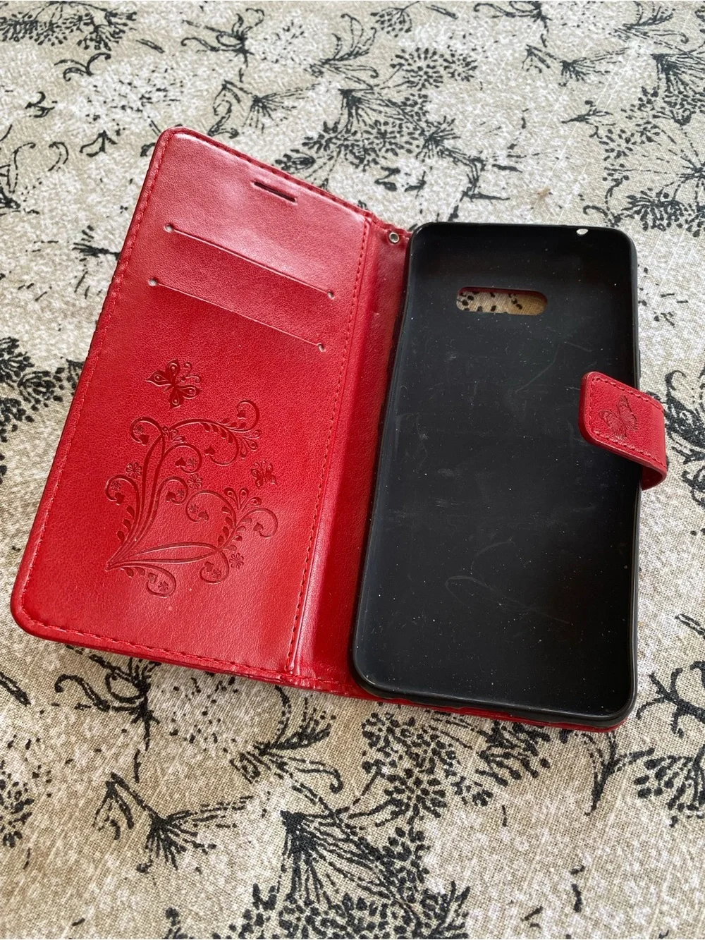 Red Butterfly Leather Embossed Cell Phone Case Cover With Card Holders